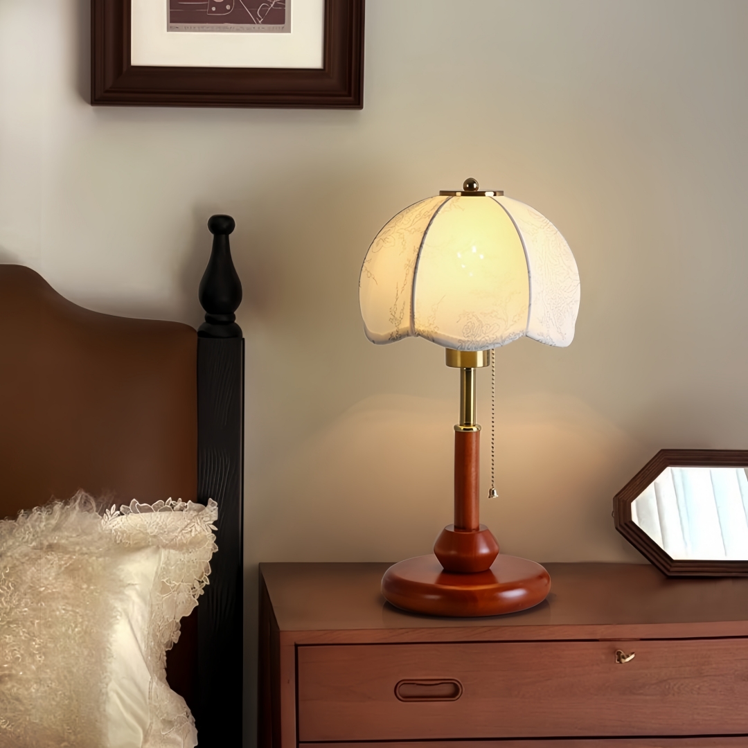 Vintage Scalloped Dome Table L - огляд і ціна Room Lighting Bedroom Decor